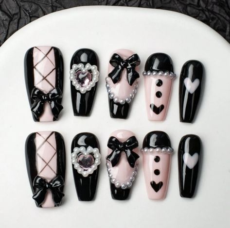 Armor Pieces, Nail Business, Black Armor, Ballet Nails, Nail Type, Rose Bonbon, Diy Nail Art, Nail Length, Pink Collar