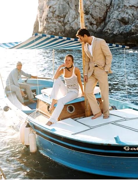 Slim Aarons, Classic Boats, On A Boat, Pool Bar, Yacht Design, Nautical Fashion, French Riviera, Amalfi Coast, Amalfi