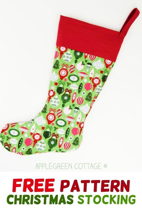 No Sew Patterns, Diy Christmas Stockings, Christmas Stocking Pattern Free, Sew A Button, Stocking Pattern Free, Fabric Christmas Stocking, Christmas Sewing Patterns, Stocking Ideas, Diy Stockings