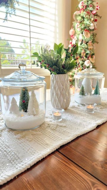 Snowglobe Diy, Diy Mini Snow Globe, Snow Globe Center Pieces, Diy Snow Globe Mason Jar, Candle Jar Snow Globe, Snow Scene In Glass Jar, Winter Snow Globe, Diy Snow Globe, Faux Snow