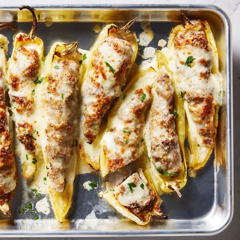 Stuffed Banana Peppers Banana Pepper Recipe, Banana Pepper Recipes, Recipes With Banana Peppers, Hot Banana Peppers, Plain Bread, Pepper Recipe, Banana Peppers, Marinara Sauce Homemade, Pepper Recipes