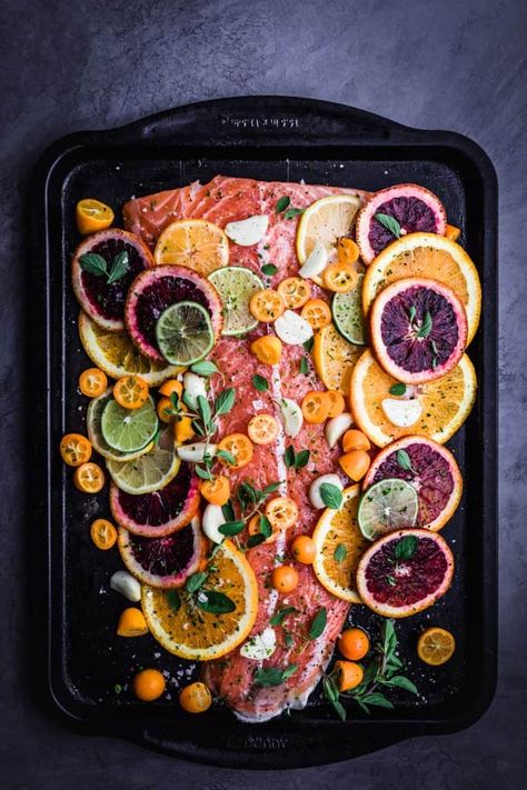 Citrus Salmon, Herb Salmon, Healthy Salmon, Salmon Dishes, Roasted Salmon, Limes, Salmon Recipes, Fish And Seafood, Easy Cooking