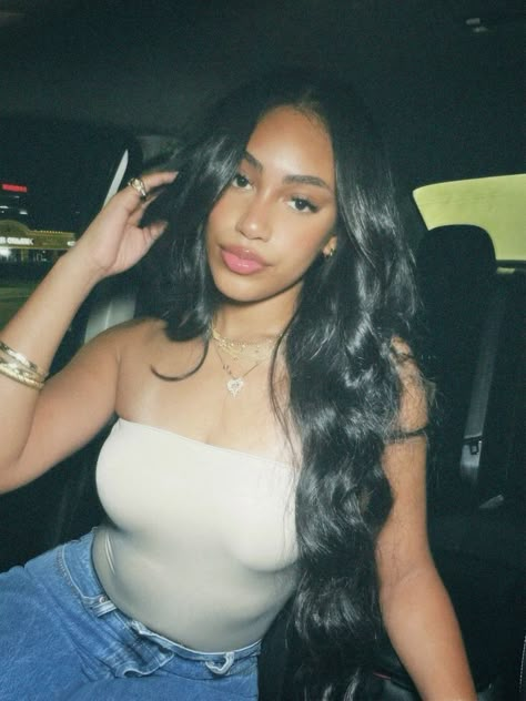 Soft Curls Long Hair, Lori Harvey Aesthetic, Beach Wave Curls, Curls Long Hair, Wave Curls, Mixed Girl, Dd Osama, Casual Date Night Outfit, Jet Black Hair