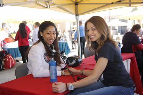 Health Fair Ideas: Engaging Activities and Booths Examples Health Fair Decorating Ideas, Health Fair Table Ideas, Concierge Nursing, Health Fair Activities, Health Fair Booth Ideas, Nursing Logo, Health Fair Ideas, Wellness Fair, Fair Booth Ideas