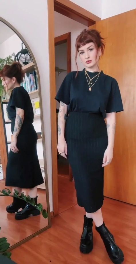 32 Wearable Gothic Work Outfit Ideas To Check Office Outfits Women Alternative, Gothic Professional Work Outfits, Business Casual Outfits Goth, Alternative Corporate Fashion, Corporate Emo Outfits, Business Casual Goth Outfits, Edgy Work Outfits Offices Corporate Goth, Gothic Office Outfit, Adult Goth Fashion