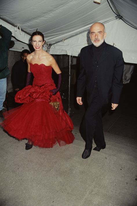 Alba & Francesco Clemente - Vintage Rock Aesthetic, Francesco Clemente, Frieze Art Fair, Frida And Diego, Alex Katz, Rock Aesthetic, Robert Mapplethorpe, Met Gala Red Carpet, Princes Diana