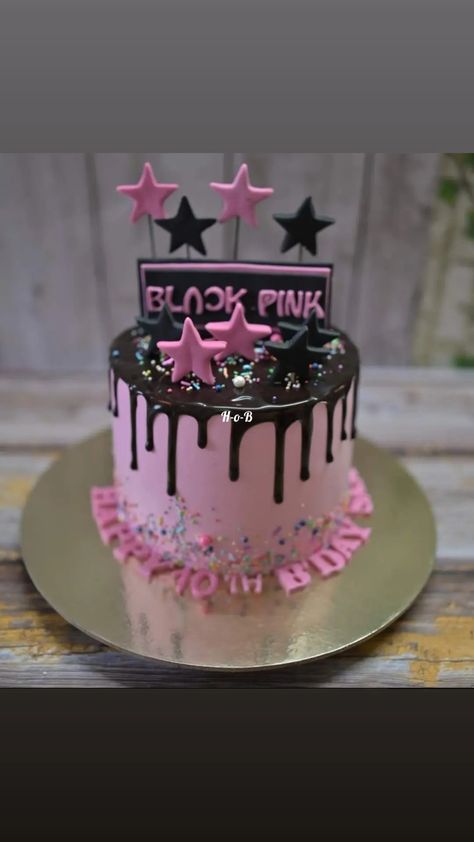 Is there someone in your friends or family who is a big Korean music fan and wants to have a memorable moment in their lives which they can remember forever? Well, you may not be able to get the music band in person for them but you can definitely surprise them with their favourite band themed cake on their birthday. Here's presenting "Blackpink" South Korean girls music band theme 1.5 kg cake in chocolate flavour for a 10-year-old fan. Eggless Birthday Cake Recipe, Cake For Best Friend Girl, Birthday Cake For 7year Girl, Music Birthday Cake, Birthday Cake For Girls 10 Years Old, Happy Birthday Khushi Cake, Sister Birthday Cake, Eggless Cake, Music Birthday