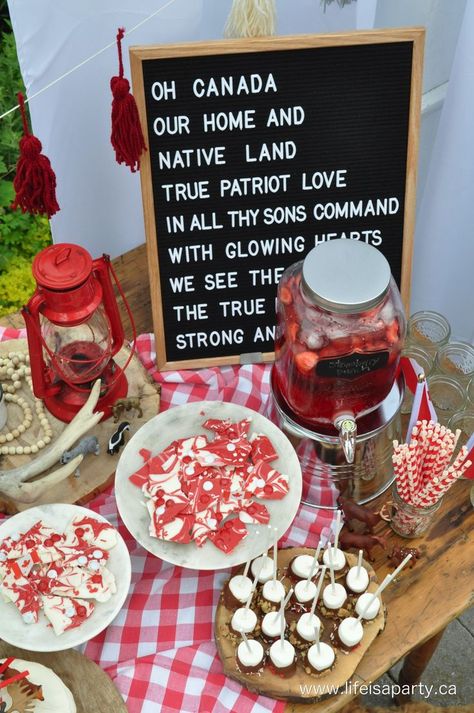 Canada Day Party -Classic Canadiana party decor, and Canada themed desserts that are easy to put together make this the perfect way to celebrate! Canada Day Party Aesthetic, Canadian Citizenship Party, Canada Day Party Ideas, Canada Themed Party, Canada Day Decor, White Party Desserts, Canada Day Party Decorations, Canada Day Decorations, Canada Day Food