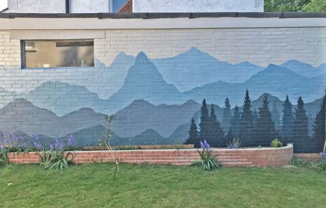 House Murals Exterior, Garden Wall Mural, Vinyl Cladding, Outdoor Mural, Backyard Plans, Coop Door, Painted Shed, Exterior Murals, Painted Mural