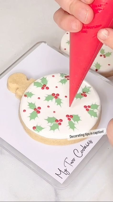 I haven’t even officially announced this yet, but my online Christmas courses are on sale right now for 30% off!!!🎉 Get them at… | Instagram How To Decorate Christmas Sugar Cookies With Royal Icing, Holly Sugar Cookies, Airbrushed Christmas Cookies, Christmas Light Cookies Decorated, Royal Icing Wet On Wet Techniques, Royal Icing Sugar Cookies Christmas, Christmas Present Cookies Decorated, Snowman Royal Icing Cookies, Holiday Decorated Cookies