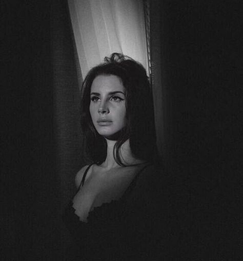 Lana Del Rey A&w Photoshoot, Lana Del Ray Photoshoots, Lana Del Rey Photoshoot, Vibe Photoshoot, Lana Del Rey Quotes, Samantha Robinson, Lana Del Rey Love, Lana Rey, Gig Poster