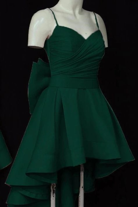 Pretty Spaghetti Straps Green Satin High Low Homecoming Dresses With B – Simibridaldresses Slytherin Dresses, Laia Lopez, Dr Dresses, Homecoming Dresses High Low, Homecoming Dresses Green, Prom Things, Green Gowns, Dark Green Prom Dress, Emerald Green Prom Dress