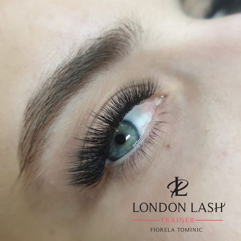 The M curl has become increasingly popular and is now one of our favourites. So why not spice up your lash life and try the new M Curl lashes? Add variety to your sets and choice for your clients! M Curl Lashes, L Curl Lashes, Curl Lash Extensions, Curl Lashes, Lash Extensions, Spice Up, Spice Things Up, Lashes