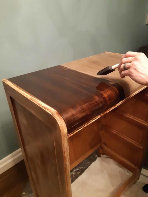 Painting Veneer Furniture, Refinish Wood Furniture, Veneer Furniture, Diy Furniture Repair, Waterfall Furniture, Refinished Vintage Furniture, Art Deco Bedroom Furniture, Waterfall Dresser, Art Deco Dresser