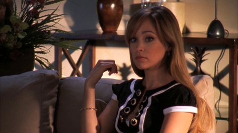 the oc screencaps (4x11) | Taylor Townsend • Autumn Reeser The Oc Taylor, Taylor Townsend, Autumn Reeser, Oc California, Minka Kelly, The Oc, La Jolla, Serie Tv, Tv Series