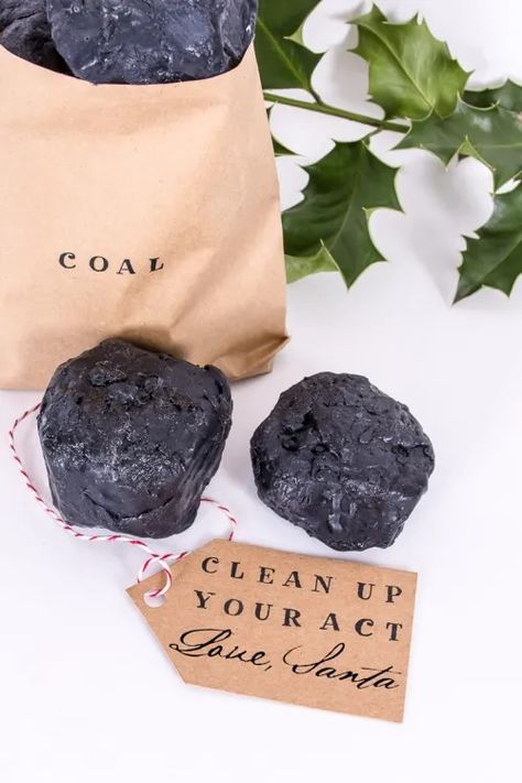 DIY Lump of Coal Soap Stocking Stuffer - DIY in PDX Coal Themed Gifts, Diy Kids Art Display, Apple Chai, Lump Of Coal, Halloween Art Projects, Diy Stocking Stuffers, Diy Leaves, Christmas Mantel Decorations, Chai Spice