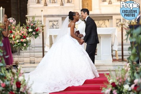 Brian Tee, Yaya Dacosta, Elegant Bridal Gown, Wedding First Look, April Wedding, Prom Girl Dresses, American Princess, Chicago Med, Tie The Knot