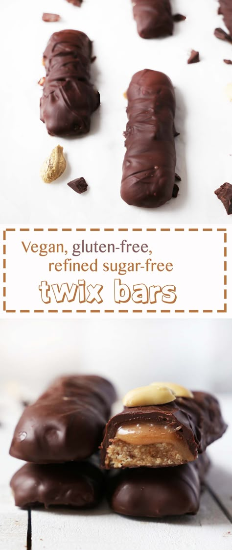 Vegan Twix Bars Twix Bars Recipe, Deserturi Raw Vegan, Vegan Xmas, Patisserie Vegan, Twix Bars, Twix Bar, Dessert Cookies, Xmas Treats, Vegan Caramel