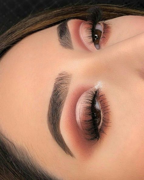 Makeup Ojos, Makeup Steps, Prom Eye Makeup, Work Makeup, Makeup Is Life, Eye Makeup Pictures, Eye Makeup Steps, Unique Makeup, Beautiful Eye Makeup