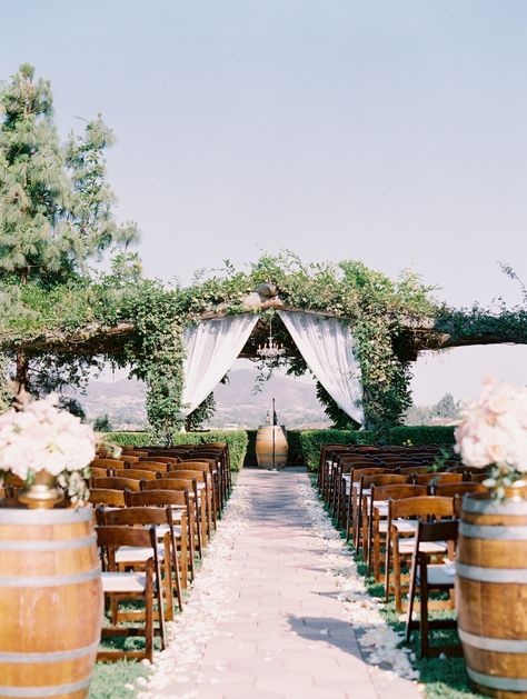 South Coast Winery, Vineyard Wedding Venues, California Winery Wedding, Vintage Wedding Ceremony, Temecula Wedding Venues, Temecula Wineries, Modern Wedding Ceremony, California Winery, Dreamy Decor