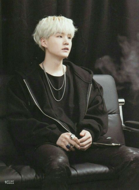 A Min Yoongi FF {READERxYOONGI} (smuty) ~  He came close and whispere… #fanfiction #Fanfiction #amreading #books #wattpad A Man, The Story, Books Wattpad, Wattpad, Bts, Books, Black