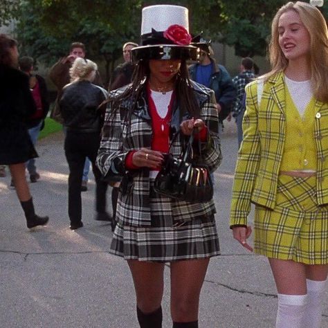 💐 on Twitter: "dionne’s outfits from clueless, 1995… " Donna That 70s Show, Mixed Aesthetic, Clueless Aesthetic, Clueless Movie, Clueless Cher, Cher Outfits, Clueless 1995, Groovy Fashion, Cher Horowitz