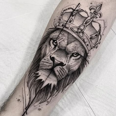 Wanted Tattoo, Lion Tattoo Sleeves, Neotraditional Tattoo, Trending Tattoos, Surreal Tattoo, Crown Ideas, Lion Head Tattoos, Prison Tattoos, Lion Tattoo Design