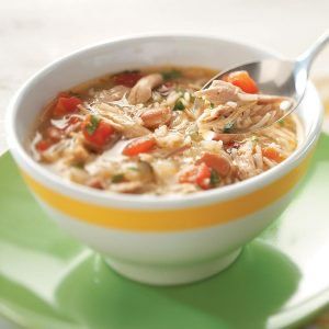 Cajun Chicken & Rice Soup Cajun Chicken Rice, Cajun Chicken And Rice, Lisa Hammond, Fat Burning Soup, Hot Corn, Rice Soup Recipes, Chicken Rice Soup, Spicy Soup, Cajun Chicken