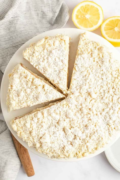 Olive Garden Lemon Cream Cake - CopyKat Recipes Lemon Cake Olive Garden Recipe, Copycat Olive Garden Lemon Cream Cake, Lemon Cream Cake Olive Garden, Lemon Italian Cream Cake, Lemon Crème Cake, French Lemon Cake, Amalfi Lemon Cake, Italian Lemon Cream Cake Recipe, Olive Garden Lemon Cream Cake Recipe