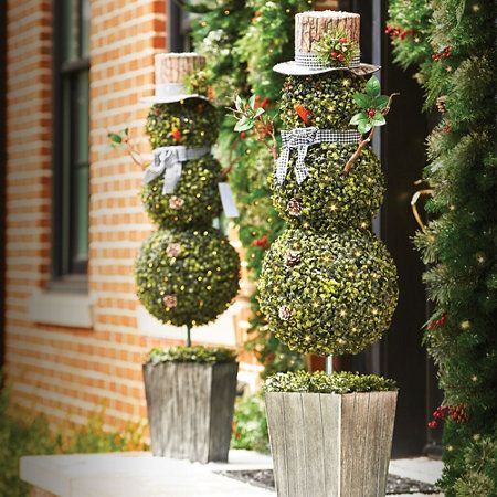 48" Boxwood Snoman Christmas Topiary Porch Topiary, Christmas Boxwood, Christmas Window Boxes, Topiary Diy, Outdoor Christmas Diy, Outdoor Christmas Planters, Christmas Topiary, Christmas Cutouts, Christmas Planters