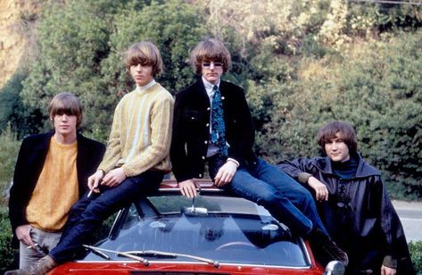 THE BYRDS 1967 The Byrds Band, Byrds Band, 60s Bands, Guy With Glasses, 70s Musicians, Flying Burrito Brothers, Chris Hillman, Michael Clarke, David Crosby