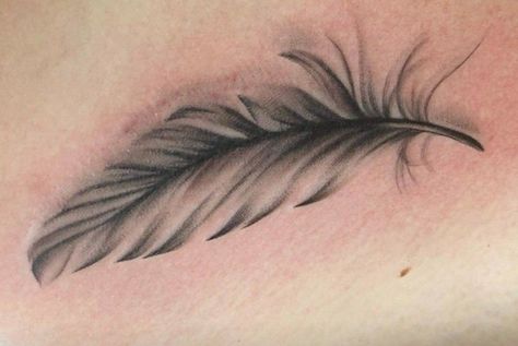 Feather Tattoo Leg Women, Light Feather Tattoo, Tattoo Feather Birds, Feather Collarbone Tattoo, Black And Grey Feather Tattoo, Angel Feather Tattoo, White Feather Tattoo, Feather Wrist Tattoo, Veer Tattoo