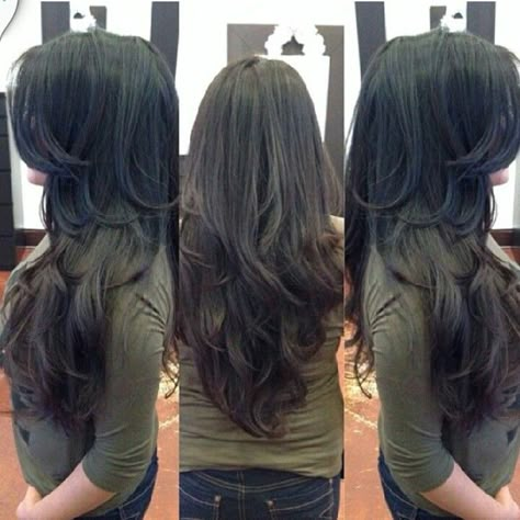 Long Layered Hair Wavy, Haircuts For Long Hair With Layers, Cute Hairstyle, Hairstyles For Layered Hair, Long Layered Haircuts, Long Dark Hair, Haircuts Straight Hair, Haircut For Thick Hair, Long Black Hair