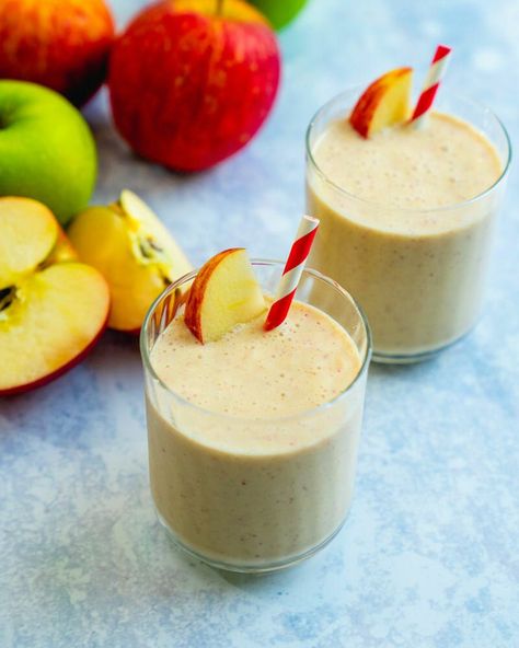 This cinnamon-spiced apple smoothie is creamy and irresistibly tasty! It's full of natural sweetness and packed with protein. | smoothie recipes | apple recipes | breakfast ideas | cinnamon recipes | #apple #applesmoothie #smoothie #smoothierecipe Apple Greek Yogurt, Vanilla Protein Smoothie, Apple Smoothie Recipes, Greek Yogurt Smoothie, Smoothie Recipes With Yogurt, Yogurt Smoothie, Blueberry Banana Smoothie, Apple Smoothie, A Couple Cooks