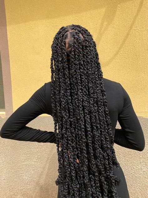 Hairstyles Braids Black, Girl Braided Hairstyles, Big Box Braids Hairstyles, Faux Locs Hairstyles, Box Braids Hairstyles For Black Women, Cute Braided Hairstyles, Hairstyle Inspo, Braided Cornrow Hairstyles, Cute Box Braids Hairstyles