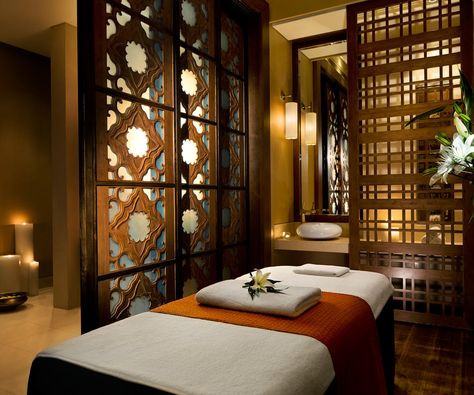 Real Estate in Pune Spa Massage Room, Massage Room Design, Massage Room Decor, Massage Therapy Rooms, Spa Luxe, Spa Room Decor, Spa Interior Design, Spa Lighting, Spa Rooms