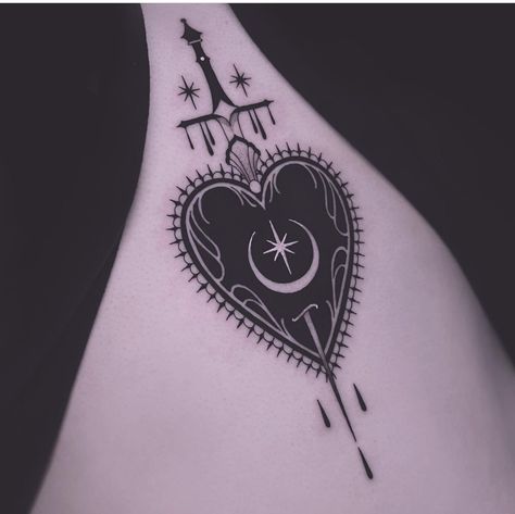 Tatoo Styles, Castle Tattoo, Tattoo Apprenticeship, Goth Tattoo, Fantasy Tattoos, Small Pretty Tattoos, Chest Tattoos For Women, Forearm Tattoo Women, Sternum Tattoo