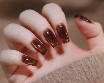 Caramel Coffee Brown Cat Eye Press on Nails, Chic Reflective Glitter Press on Fake Nails, Medium Square Nail Art, 24pcs Removable Manicure - Etsy Chrome Fall Nails, Nails Magnetic, Square Nail Art, Brown Chrome, Brown Cat Eye, American Aesthetic, Nail Red, Cat Eye Gel Polish, Galaxy Nails