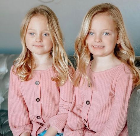 Identical Quadruplets, Busby Quintuplets, Danielle Busby, It's A Buzz World, Busby Family, Hazel Grace, Growing Up Too Fast, Baby Tumblr, Girls Fall Outfits