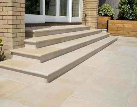 Front Door Steps, Landscape Gardening, Outdoor Paving, Patio Steps, Sandstone Paving, Patio Slabs, Stone Steps, Gardening Design, Landscape Stone