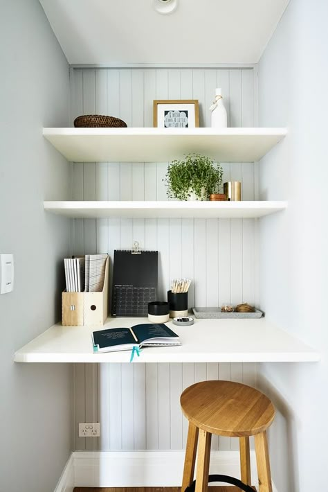 Workspace Design Office, Alcove Desk, Built In Desk And Shelves, Desk Nook, Cheap Office Furniture, Home Office Modern, Bedroom Nook, Interior Design Minimalist, Contemporary Home Office