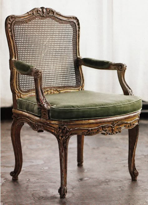 Circa 1880 Louis XV-style chair Colonial Furniture, Antique French Furniture, French Style Furniture, Dream Furniture, French Chairs, Antique Chairs, French Furniture, French Decor, Chair Style