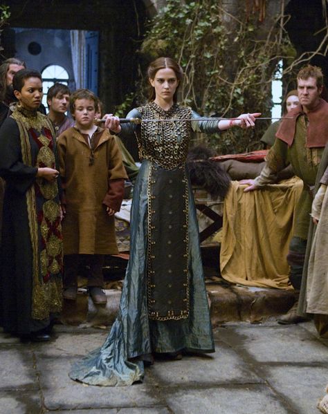 Eva Green as Morgana Pendragon in Camelot (TV Series, 2011). [x] Concrete Hardscape, Queen Maeve, Faux Moss, The Hound, Theatre Costumes, Period Outfit, Green Photo, Costume Drama, Eva Green