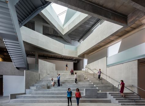 Steven Holl's Glassell School of Art in Houston features a rooftop garden Steven Holl Architecture, Glassell School Of Art, Steven Holl, Study Architecture, School Of Art, Rooftop Garden, School Architecture, Home Design Plans, Museum Of Fine Arts