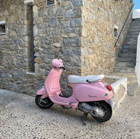 Pink Moped, Pink Vespa, Pink Scooter, Vacay Vibes, Pink Aura, Motor Scooters, Europe Summer, Italian Summer, Everything Pink