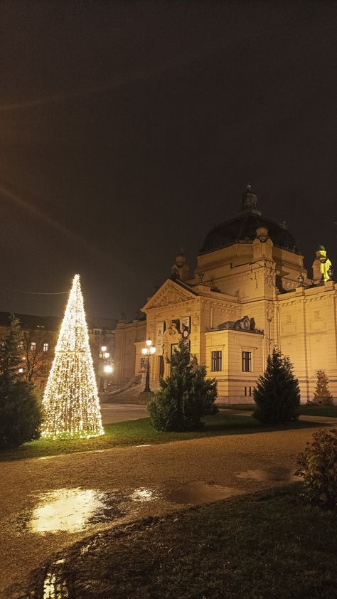 winter aesthetic | christmas tree | hnk zagreb | christmas Hnk Zagreb, Zagreb Aesthetic, Zagreb Advent, Zagreb Christmas, Winter Aesthetic Christmas, Aesthetic Christmas Tree, Balkan Peninsula, Aesthetic Winter, Aesthetic Christmas