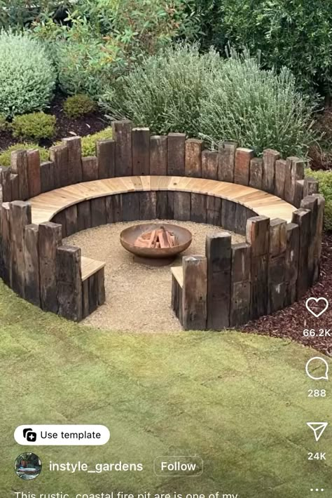 Outdoor Fire Pit Seating, Outdoor Fire Pit Area, Garden Seating Area, Fire Pit Landscaping, Small Courtyard Gardens, Round Fire Pit, Fire Pit Seating, Rustic Coastal, Landscape Construction