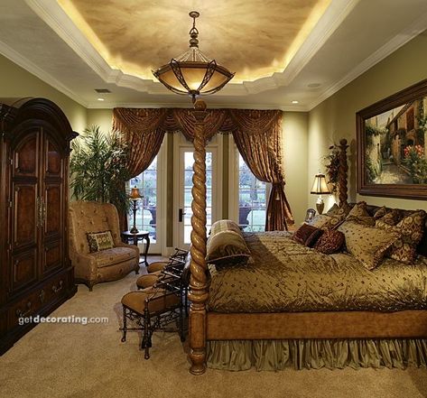 Simple Room Ideas, Hide A Tv, Tuscan Houses, Tuscan Bedroom, Tuscan Furniture, Bedroom Glam, Bedroom Bookshelves, Tuscany Decor, Mediterranean Bedroom