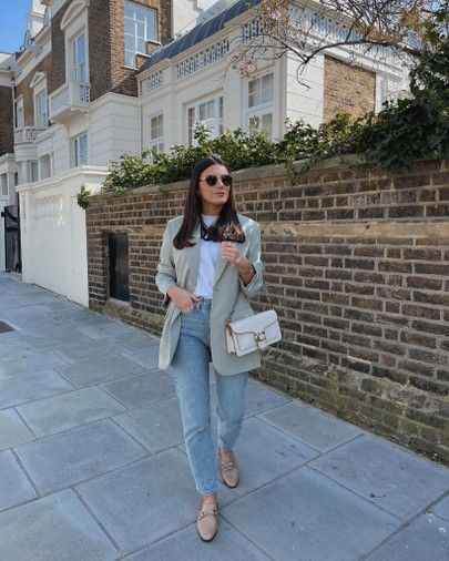 Sage Blazer Outfit, Sage Green Blazer Outfit, Sage Blazer, Coach Tabby Bag, Sage Green Blazer, Sage Green Outfit, Oversize Blazer Outfit, Green Blazer Outfit, Coach Tabby