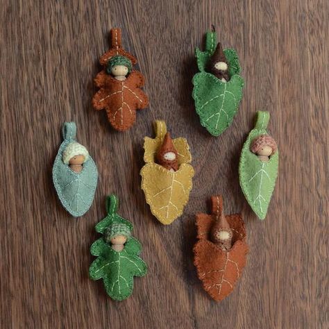 Waldorf Crafts, Stacking Toys, Nature Crafts, Felt Toys, Peg Dolls, Felt Art, Felt Ornaments, Wooden Blocks, Cute Crafts